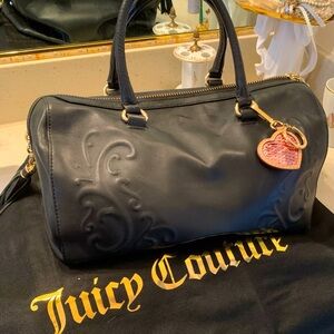 💰SALE 💰 Vintage Leather Juicy Couture bag in mint condition. Trade value $499